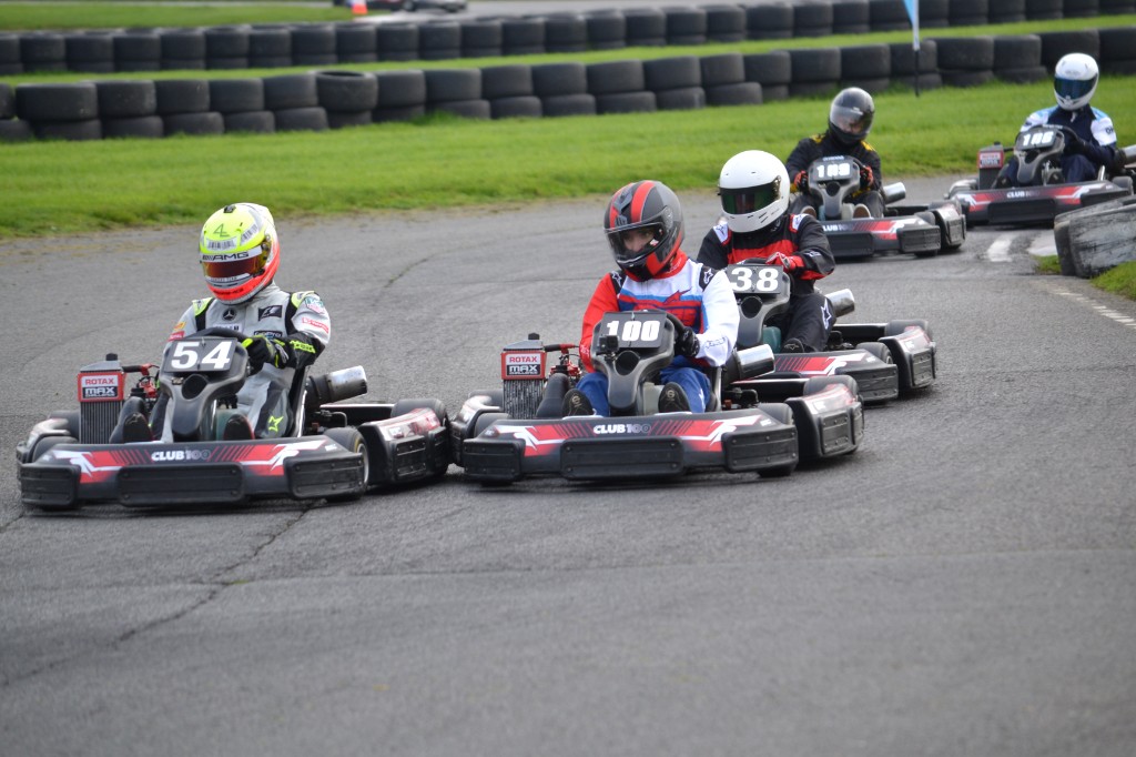 Motorsport, racing wheel to wheel
